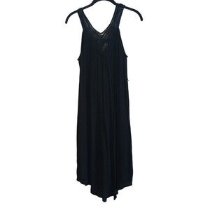 Liz Lange Maternity‎ black flowy sleeveless maxi dress
